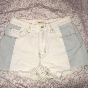 Light washed Mom shorts